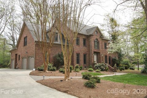 654 N 9th Street