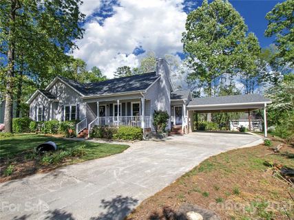 827 Augustus Court
