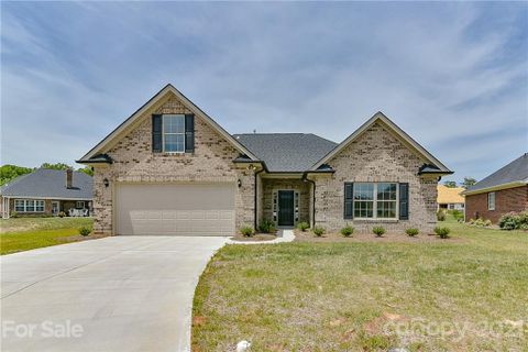 5222 Grey Hawk Court 77 sold home in Fieldstone, Concord, NC