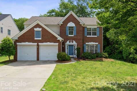 9538 Oswald Lane