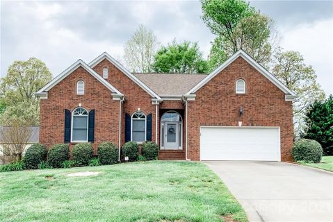 104 Scottie Court