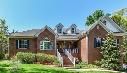 414 Breezewood Drive L19
