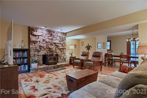 150 Indian Woods Trail