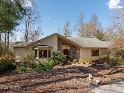 245 Sweetgum Trail sold home in Wildwood Heights, Laurel Park, NC