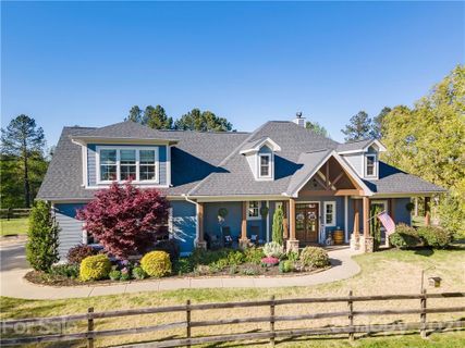 68 Stone Cottage Lane sold home in Meadows Of Campbell Creek, Landrum, SC