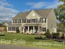 905 Brookmeade Drive sold home in Waxhaw, SC