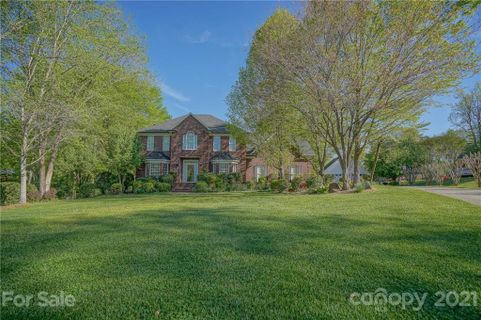 4900 Sherborne Drive sold home in Clare Haven, Harrisburg, NC