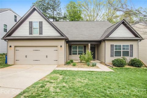 135 Planters Drive