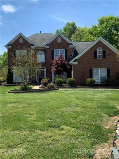 6119 Lostgate Lane