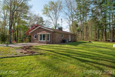 20 S Greenwood Forest Drive