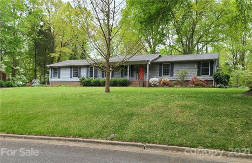 1305 Wales Road sold home in Country Club, Kings Mountain, NC