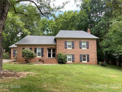 3409 Stocktie Road