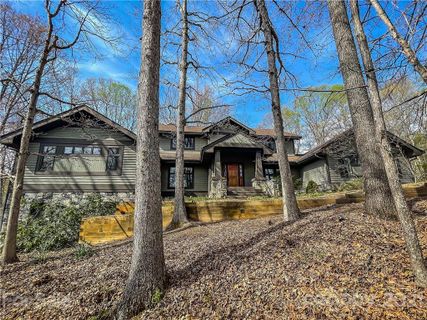 156 Skyview Circle sold home in Hills Of Beaverdam, Asheville, NC