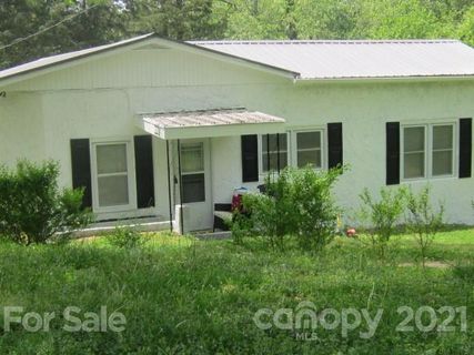221 Hickory Street sold home in Pacific Mills, Rhodhiss, NC