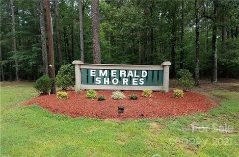 Lot 9 Emerald Shores Road active home in Emerald Shores, Mount Gilead, NC