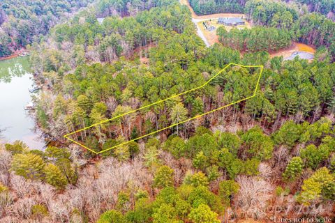 108 Rivercliff Drive