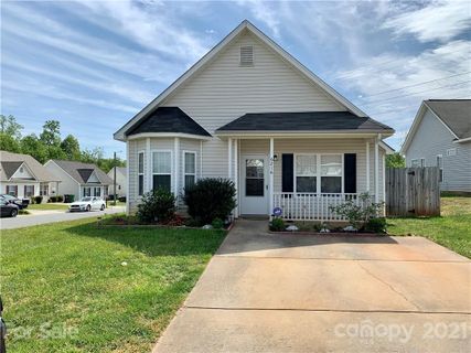 6216 Cabot Hill Court