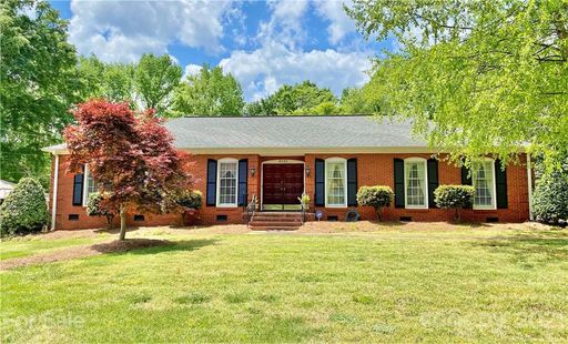 6121 Lake Forest Road