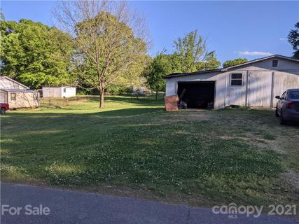 000 Valley Street 12 and 13 sold home in Sunset Park, Stanley, NC