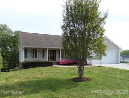 106 Zurich Lane sold home in Fairview Farms, Statesville, NC