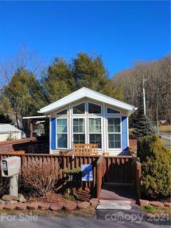 24 Alaska Lane sold home in Prescott Park, Maggie Valley, NC