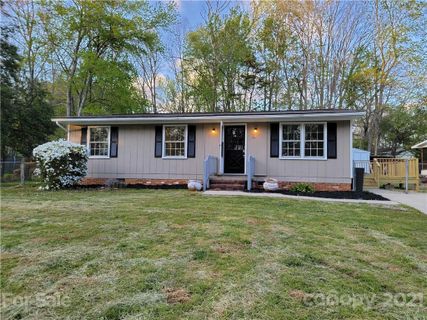 30 Springside Drive