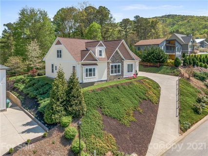 72 Climbing Aster Way