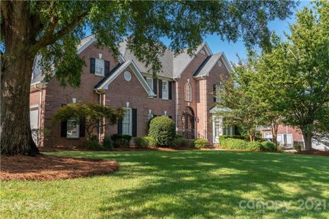 822 Kings Crossing Drive L63