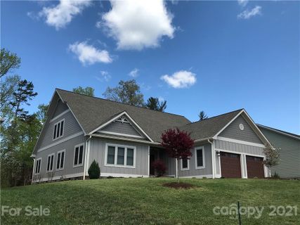 105 Beechmont Drive sold home in Beechmont, Morganton, NC