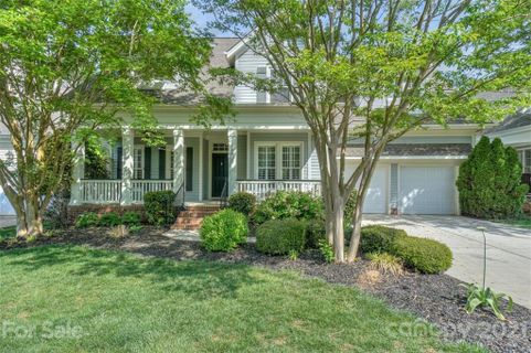 152 Lilac Mist Loop