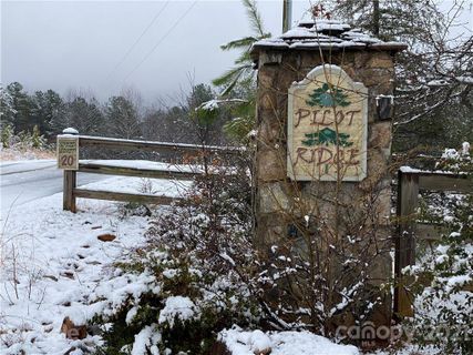 257 Pilot Ridge Road active home in Pilots Ridge, Nebo, NC