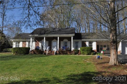 301 Forest Avenue sold home in Park Hills, Landrum, SC
