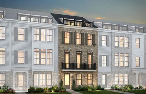 2545 Kenmore Avenue 24