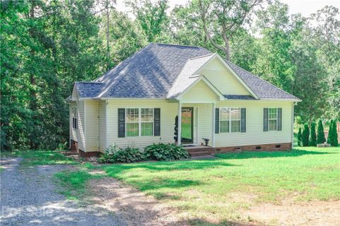 801 White Oaks Circle 29