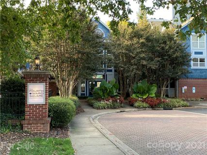 505 Graham Street 1F