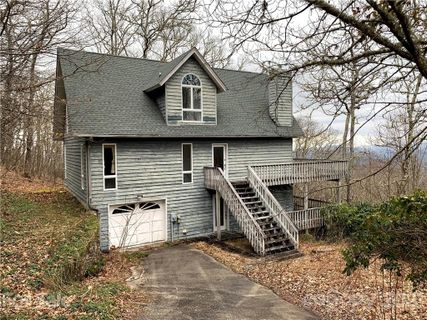 7 Bent Oak Drive