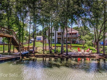 250 Elysian Drive sold home in Mooreland Estates, Mooresville, NC