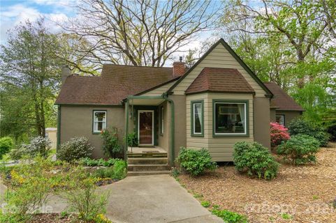 Previously sold for $560,000