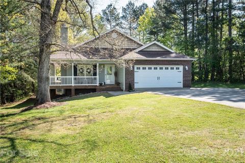 4946 Addison Lane