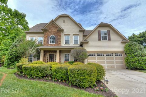 1912 Robbins Meadows Drive