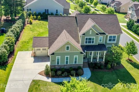 360 Monteray Oaks Circle