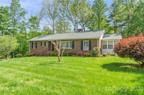 407 Timberline Drive