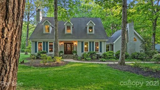 2933 Michelle Drive