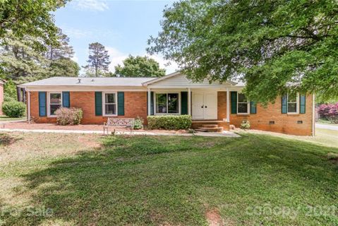 9590 Pleasant View Lane sold home in Pleasant View Acres, Mint Hill, NC