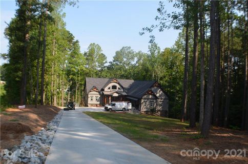6652 Goose Point Drive