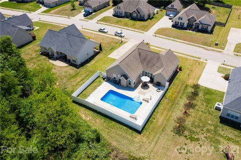 237 Hillsborough Lane