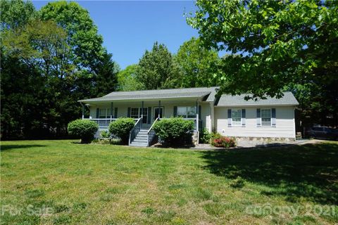 2125 Redberry Lane