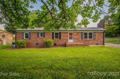 4809 Maplecrest Drive