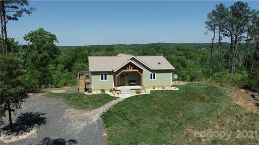 75 Lakeside Trail