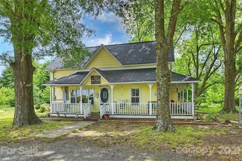 4107 E Lawyers Road